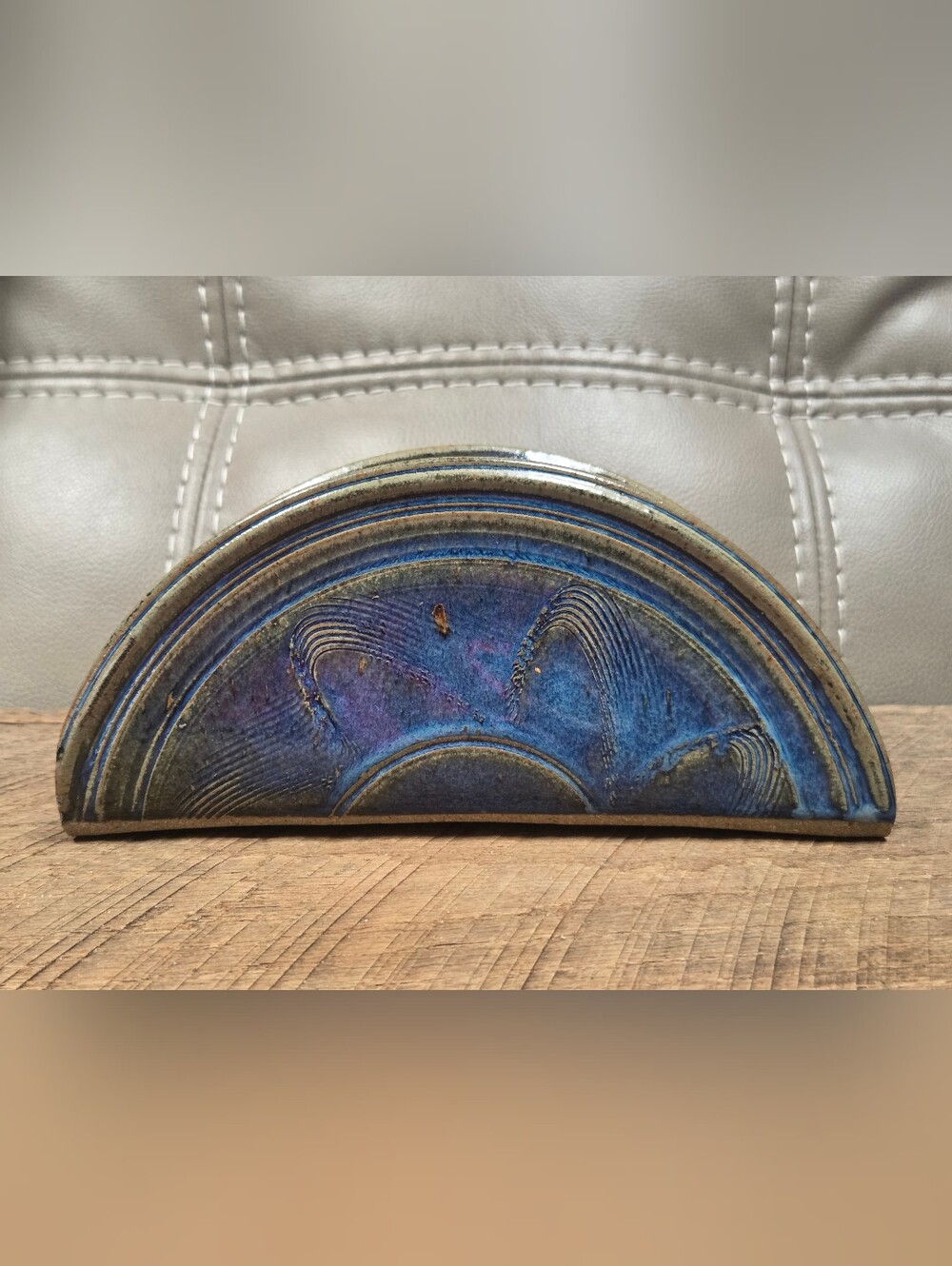 Vintage Gene Gandee Studio Art Pottery Napkin Holder / Letter Caddy Bin 1J
